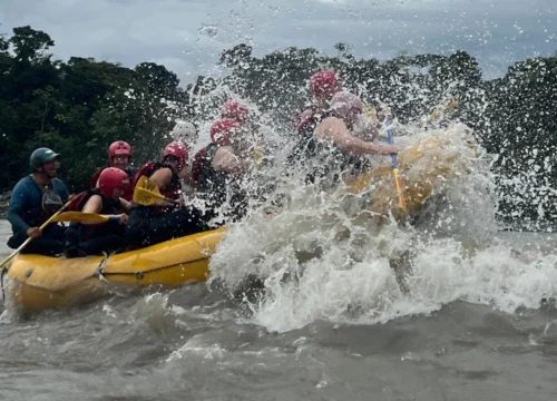 Rafting en Baños de Agua Santa